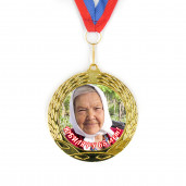 Фото на золотой медали